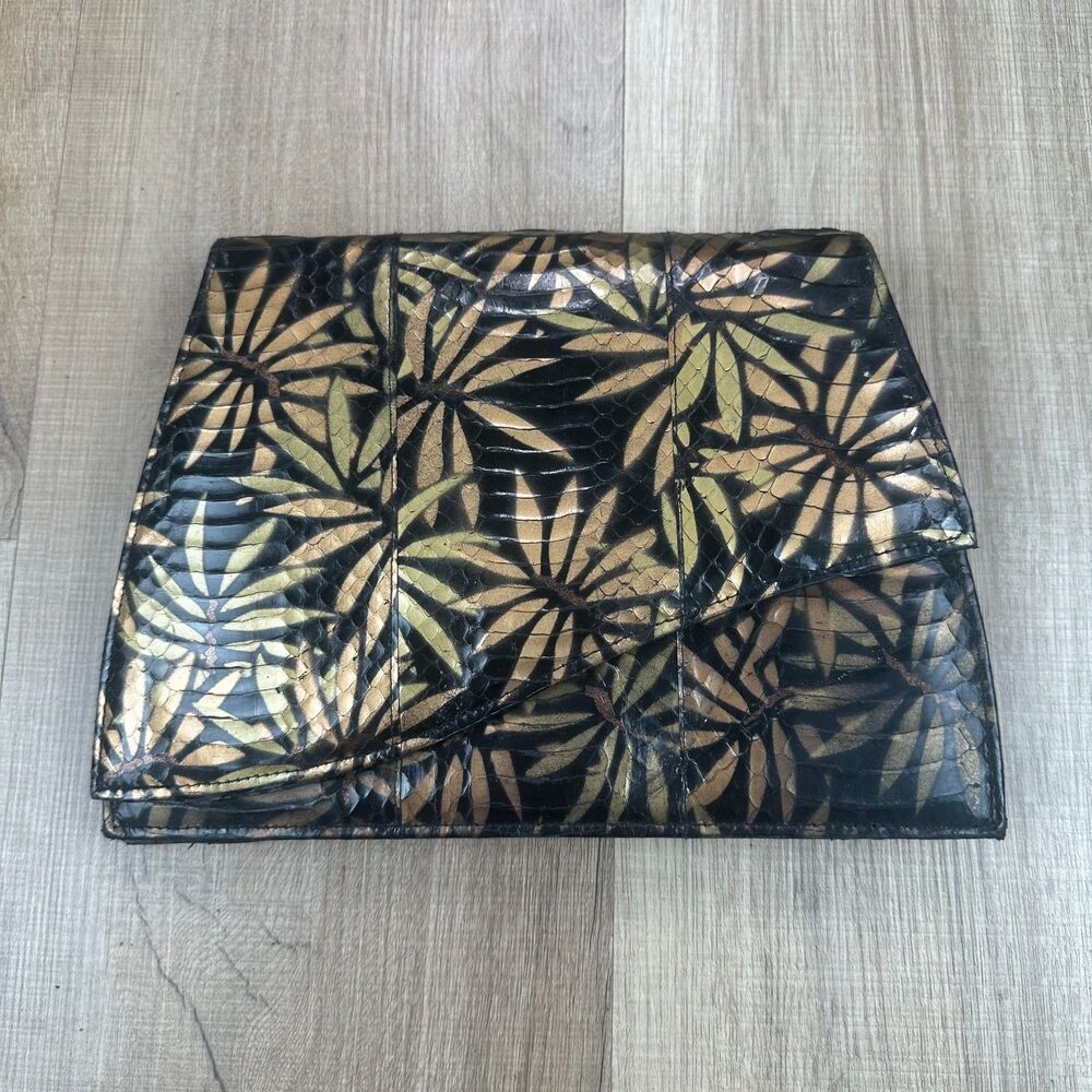 Vintage Jasmin Genuine Snakeskin Black and Gold Envelope Clutch Hand Purse Snake